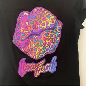 XOXO Tops Lisa Frank Leopard Retro 9s Lips Graphic Tee Sz L